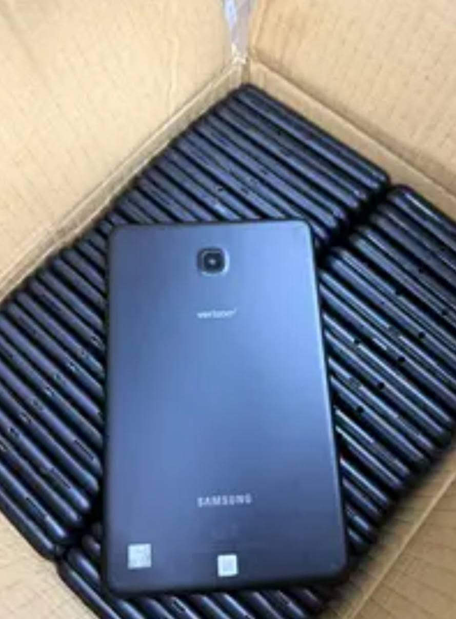 سامسونج تاب A 👍
مستخدم مع الضمان 🚨
ذاكرة 32G 📱
......
85 الف
......
يتوفر توصيل لجميع المحافظات🚕
......
👍يتوفر لدينا العديد من الماركات وبأنسب الاسعار👍
🎁 لمزيد من المعلومات اتصل على الارقام التالية  🎁
......
رمادي شارع التجنيد 🚦🚥🚦 خلف مستشفى الصفوة
قرب تقاطع الصياغ او قرب جامع الحاج كسار
☎️***********☎️
☎️***********☎️
