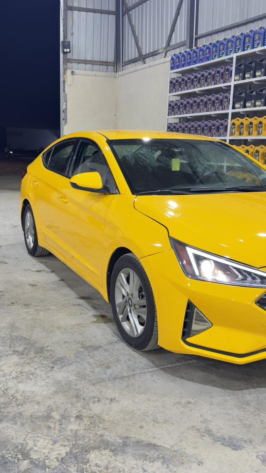 النترا 2020 وارد امريكي  سياره جاهزه حداديه تخم 
تاير مابيه زلغ  بيه فقط بنيد  الشراي يتصل على رقم. 
السعر قفله 135 
***********. 
***********
