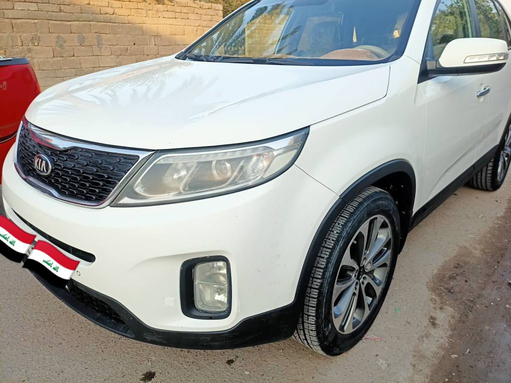 السلام عليكم 
#للبيع فقط

كيا سورنتو 2015 خليجي
#كفالة 
رقم بصرة انكليزي وبأسمنا

مكينة V6 مكفولة هي والكير ، فول بصمة ، ماشية 220 الف ، حساسات امامي خلفي ، اشارة ترحيب ولدات بالابواب ، لايت زينون اصلي بيها ، بردات خلفية بلاد ، شاشة بلي كار ، فول تحكم ستيرن ، تبريد 3 قطع ، اشارة بالمري الجانبي 

السيارة نظيفة وترهم للجناي 

مكانها بصرة
للاستفسار على الرقم 
***********
***********

السعر 200 $ البصرة, العراق
