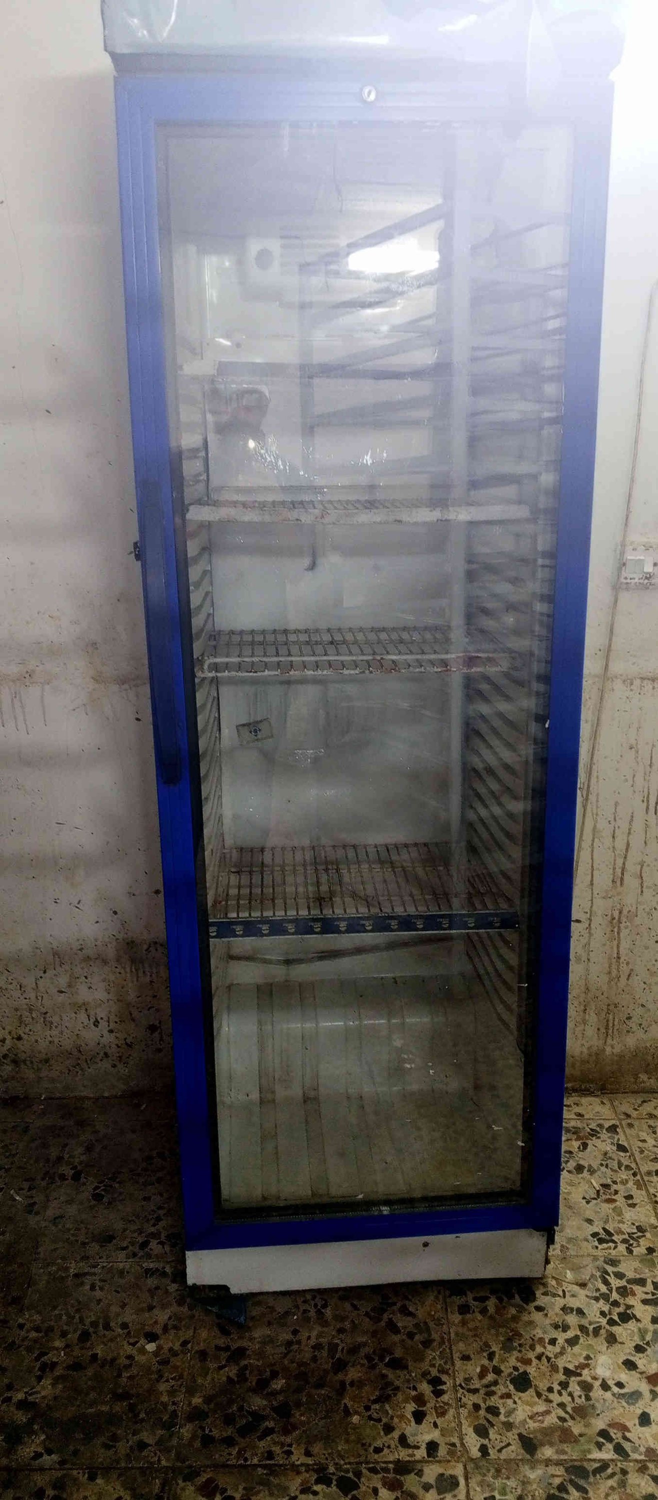 للبيع مكاني بغداد الشعله الي شراي يتصل هذا رقمي ***********
