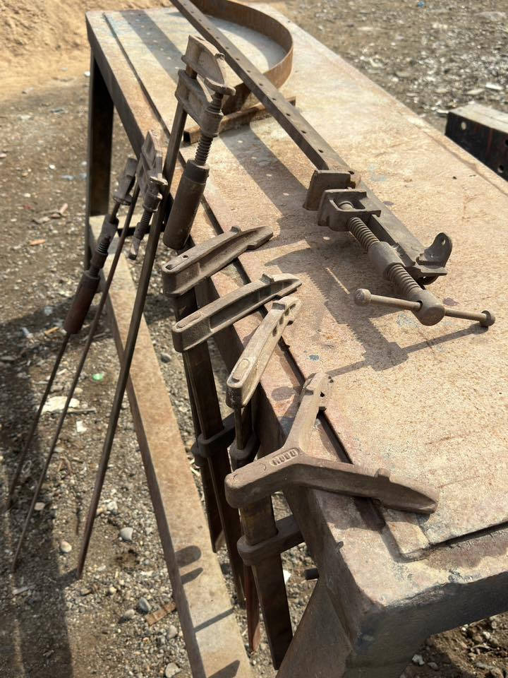 السلام عليكم غراض حدادة للبيع بغداد الاتصال ***********بي واتساب
