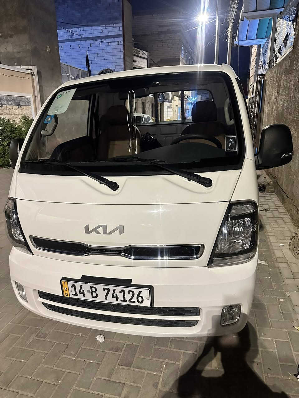 السلام عليكم 
كيا بنكو 2025 
 مكينه 2700 
رقم جديد انكليزي وهزه جديده بصره حره 
ماشيه 15 الف بعدها جديده زيرو بوضع الشركه 
كلها كفاله ماعدها بارد قليل كلش وابد مامبين 
مابيها اي نقص كامله من كل النواحي 
السعر 155 ورقه 
العنوان البصره 
***********
