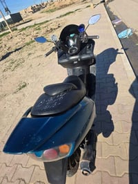 فورزه ياباني صفر 6 كلشي شغال سعر 550 رقمي 07502203445