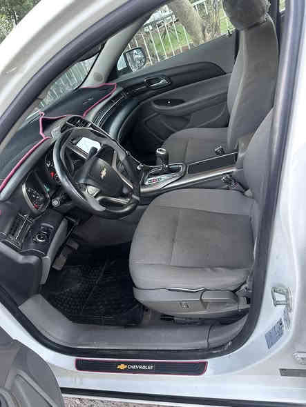 ماليبو 2013 LT  خليجي  2400 السياره شرط التحويل   

كير ومحرك وكهربائيات كوله مكفول 

ادامه تخم تايرات جديد فيت بم جديد بلكات جديده بطاريه جديده  

مواصفات السياره هاند بريك بصمه كهربائي

اشاير بلمري وتحكم مري   

شادلها شاشه وكامره ب100$

السياره قطعتين  صبغ بدون ايرباك بدوون دواخل بدون لا لغوط ولا شواصي السعر 93 وبيه مجال  السياره نظيفه والحقيقه نفس الصور   
مكاني بغداد حي القاهرة 

***********
