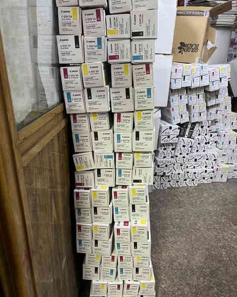 مركز التقنيات الحديثة

يتوفر احبار جميع الموديلات اصلي والتجاري مع ضمان 
كانون    🏮
بزهاب   🏮
طابعات 🏮
ريكو      🏮

وجيمع احبار الطابعات
كانون  🔴  برذر 🔵 ايبسون  🟡

وجميع الكاترجات اليزرية
تجيهز دوائر الدولة
وخدمة صيانة موقعية

توجد خدمة صيانة طابعات و الجهزة الاستنساخ
 🚚🚛🚐توجد خدمة توصيل بغداد وكل محافظات العراق
بغداد كرادة خلف بدالة العلوية
      ***********
رائد حداد
تابع البيج كل ماهوة جديد
👇👇👇
