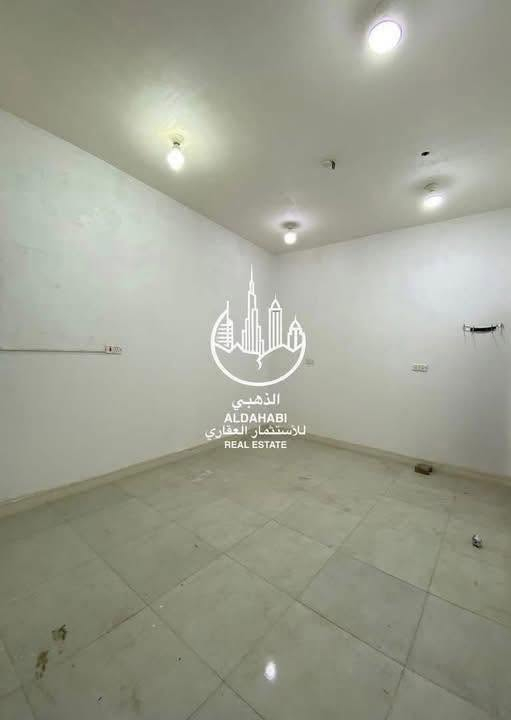 🏡 للايــجــار 🏡
شقة ارضيه للايجار في الجبيله الخربطليه
.

موقع ممتاز بناء حديث نضيف جاهز للسكن
.
تحتوي غرفتين - صاله  - مطبخ - صحيات 
.

سعر الايجار 650 الف 
. 
للاستفسار الاتصال على الرقم
***********
الذهبي للاستثمار العقاري
مجاز قانونياً
موقعنا 
البصره _ شارع عام حي الزهراء _ قرب مستشفى النفط
