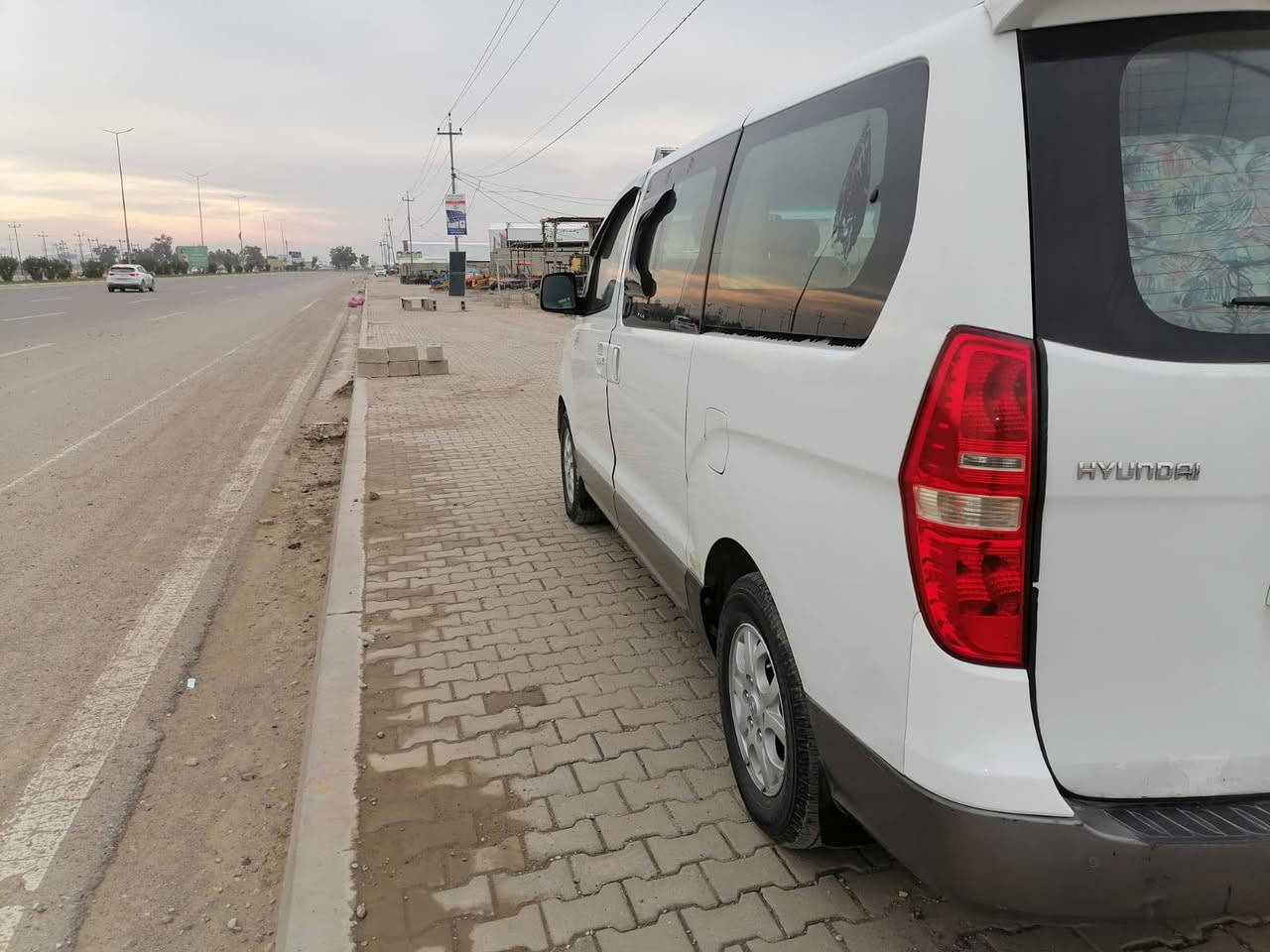 السلام عليكم..استاركس للبيع موديل 2010 مفتوح
محرك جديد فوك مواصفات سبع الوان اربع تاير دسك مكفوله من الغرامات والضرائب .لا صبغ ولا حادث مجرد ملاحظات تعديل بارد مكانات بسيطه.السعر 153 وبيها مجال شي قليل ..للبيع او المراوس بستاركس 2016 وفوك ..السياره بسمي ..رقم الموبايل  ***********
