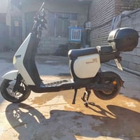 دراجه شحن كامله المواصفات للبيع السعر خاص 07814856056