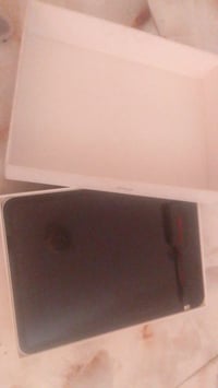ايباد 11 • ١٢٨ • بطاريه ١٠٠٪