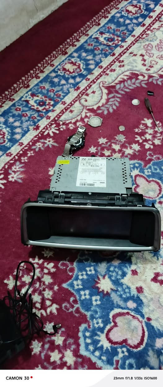 شاشات كيا اوبتما  للبيع شغلات   ***********
