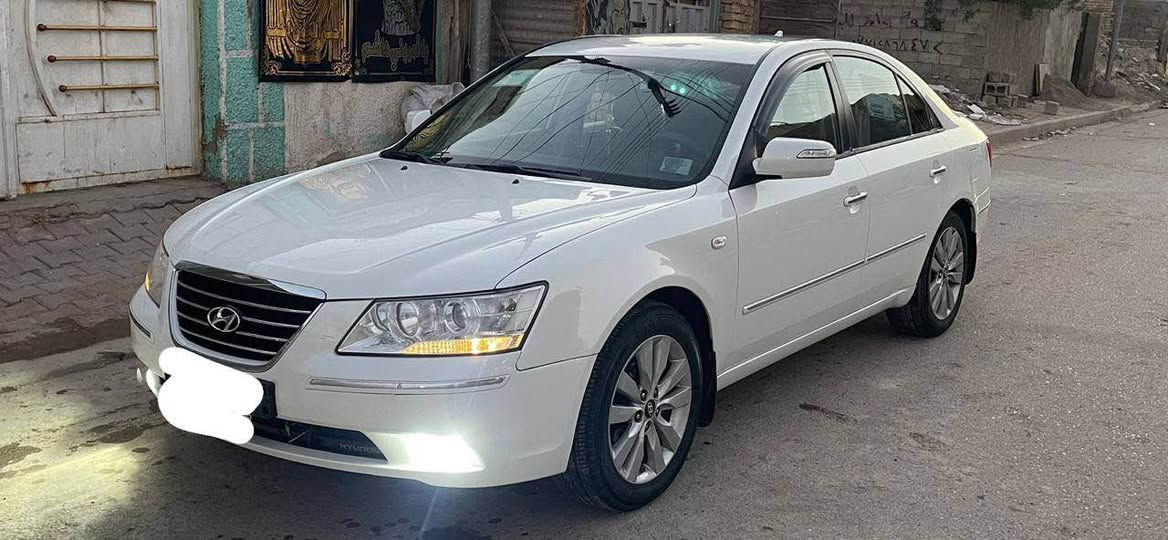 السلام عليكم 
سوناتا 2009 خليجي 
فول مواصفات عده الفتحه 
مكينه 2400
مصبوغه حزام للجماليه 
رقم بصره انكليزي تحويل ثاني يوم 
مكان السياره بغداد الحسينيه الراشديه
السعر 100$
***********
*********** بغداد, العراق
