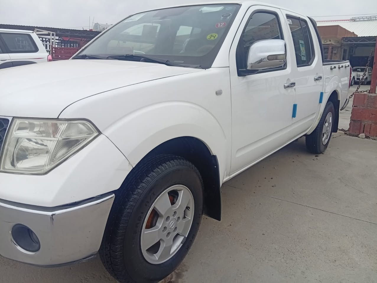 ناڤارامۆدێل 2009  بێ بۆیاخ بێ سارد مەکینەی نەکراوەتەوە سەوت و دوکەڵ و بوخاری نی یە سەنەوی تازەیە   تایەی تازەیە سەیارەکە لۆکەماڵی دۆستە  بەشەرتی هەموگیانی ئەیفرۆشم   بۆپەیوەندی 
  *********** 
  ***********
