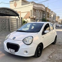 باندا 2012خليجي بيه صبغ بس دوسه وباقي سياره مكفول من صبغ وبيه بارد مكا...