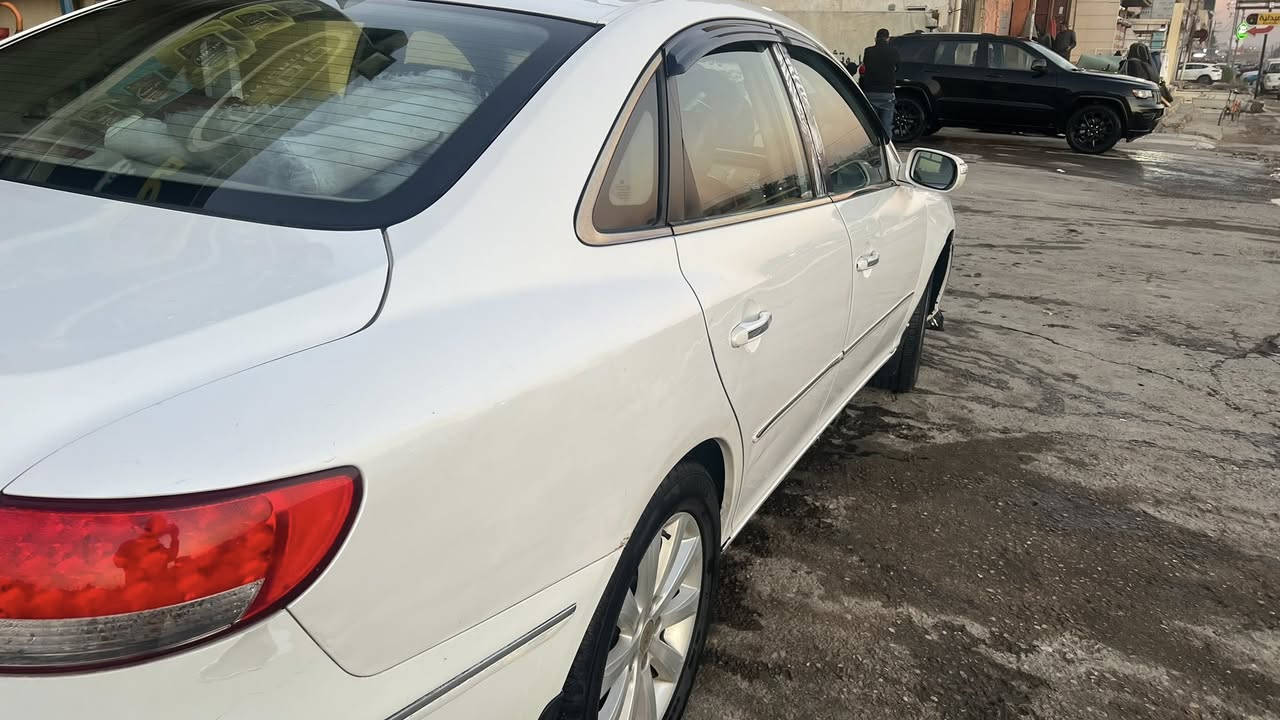 آڵسَـِْ♡̨̐ـِْڵٱمَ عـڵـِْ♡̨̐ـِْيّيّگمَ    هونداي ازيره محرك ٣٣٠٠ سياره موضح سونراهة بل صوره وموضح كلشي بل فديو الناشره 
#حداده 
صدر خلفي امامي جديد 
تخم تاير جديد
….نقص فقط اذاين 
مكينه ٣٣٠٠ مكفوله طك كارتون 
#مواصفات 
كراسي كهرباء 
ذاكره ابواب 
سماعات انفنتي 
حساس خلفي 
شاشه +كامره 
لايت عالي زنون 
فتحه طكتين 
مري اشاره وشفط 
؟؟
#كهربائيات جاهزه 
كلوب بل دشبول ممشتغل الحمدو لله 
بيع او مراوس بحديث مع الفرق ؟؟؟ 
السعر ٨٨ وبيهة مجال للشراي واذا مراوس بحديث بعد افضل 
#مكان الشعب ***********
#للتوضيح ذاكر كلشي بل فديو
