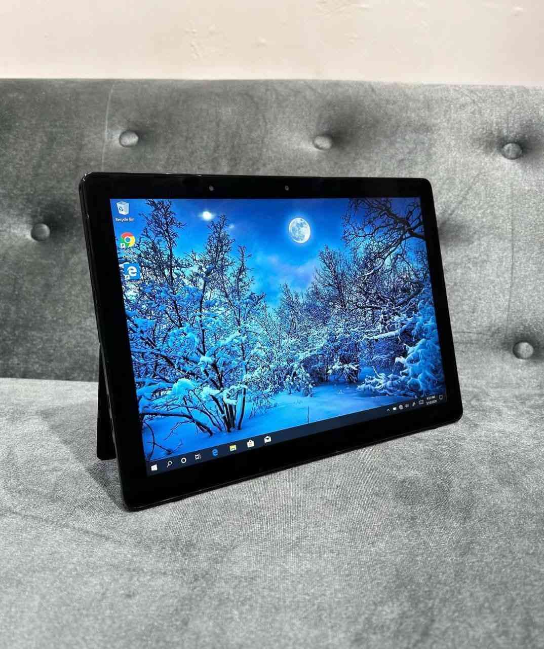 لابتوب Dell
2 بــــ 1 (تابلت + لابتوب)

مواصفات الجهاز
 شاشة لمس Full HD
 معالجCore i5 الجيل الثامن
 256GB SSD سريع جداً
 رام 8GB (قابل للزيادة)
 بطارية ممتازة ومكفولة 
 تبريد مستقر وقوي
 تصميم أنيق وكلاسي
 كفر متين وقوي
 مع الشاحن الأصلي


**إذا كنت صاحب هذا الإعلان وتريد حذفه لأي سبب، رجاءا أرسل رسالة إلى الدعم الفني**