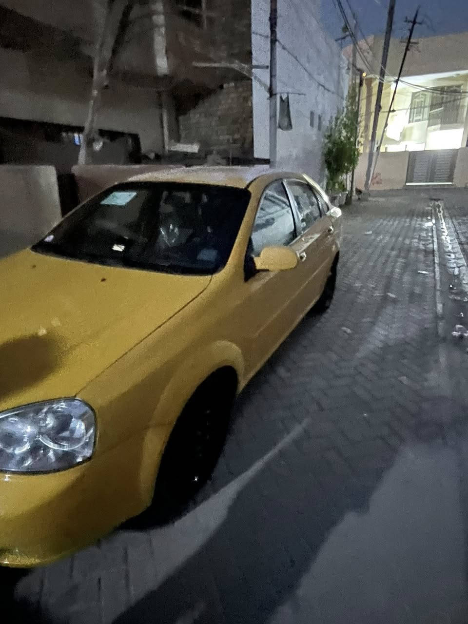 اوبترا مديل ١٢ سياره خير من الله سياره جاهزه من كلشي سعرها ٧٠ وبيها مجال بسيط الاتصال ***********
