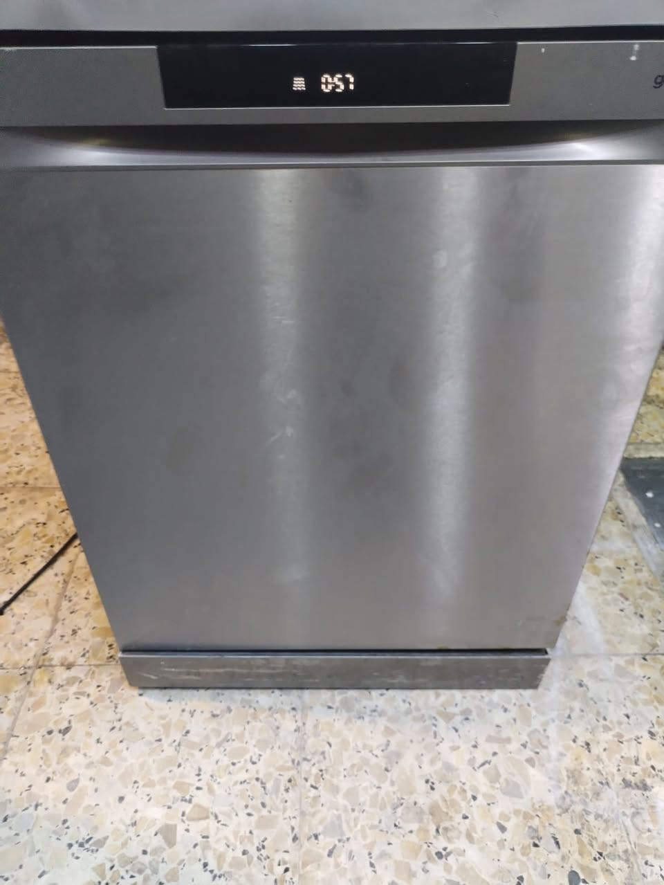 دوشك طبي 90 غساله ال جي8 كيلو 175 غساله صحون 210 عربانه طفل 30 مكنسه زوالي 75 دراجه شحن 225 ثلاجه 12 قدم 150 غساله سامسونك 12 كيلو 140 الاسعار وي توصيل مكان بغداد ***********
