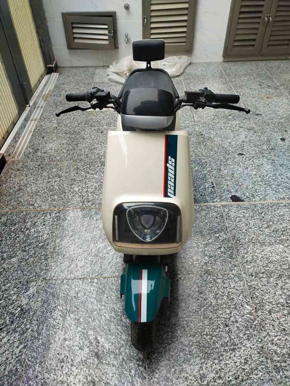 دراجه شحن موديل 2025فول مواصفات 6باتري 3نمر بك كلشي شغال بيه الحجم الكبير الوحش للبيع او المراوس التواصل على هاذه الرقم***********
