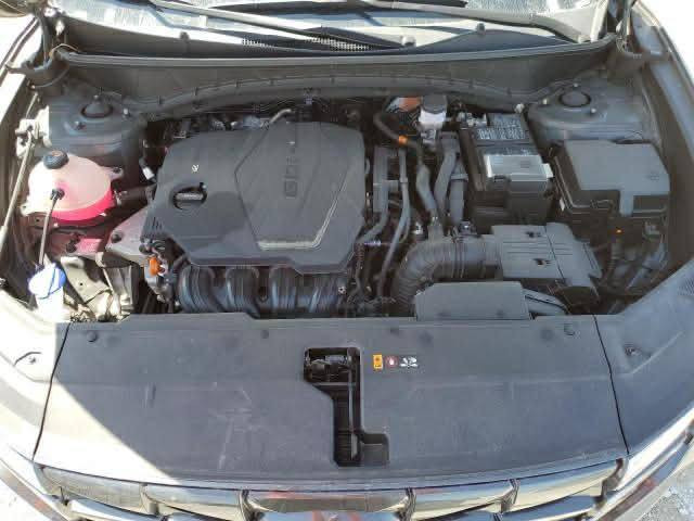 توسان موديل ٢٠٢٣
فئةsel
حادثها موضح بالصور بدون تبديل فقط صبغ
الباب الخلفي وربع جاملغ الخلفي
كفاله من كل النواحي
*********** مكاني بابل حي نادر الثانية
١٩٠ وبيها مجال
