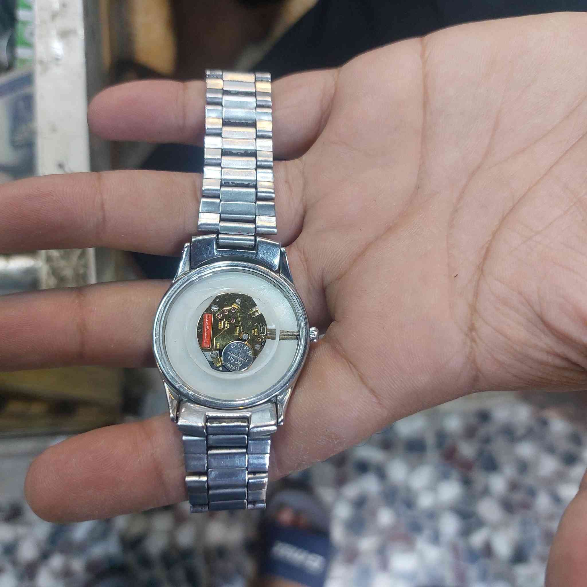 ساعة سويسري مكينة روندا ٦ حجر للبيع


**إذا كنت صاحب هذا الإعلان وتريد حذفه لأي سبب، رجاءا أرسل رسالة إلى الدعم الفني**