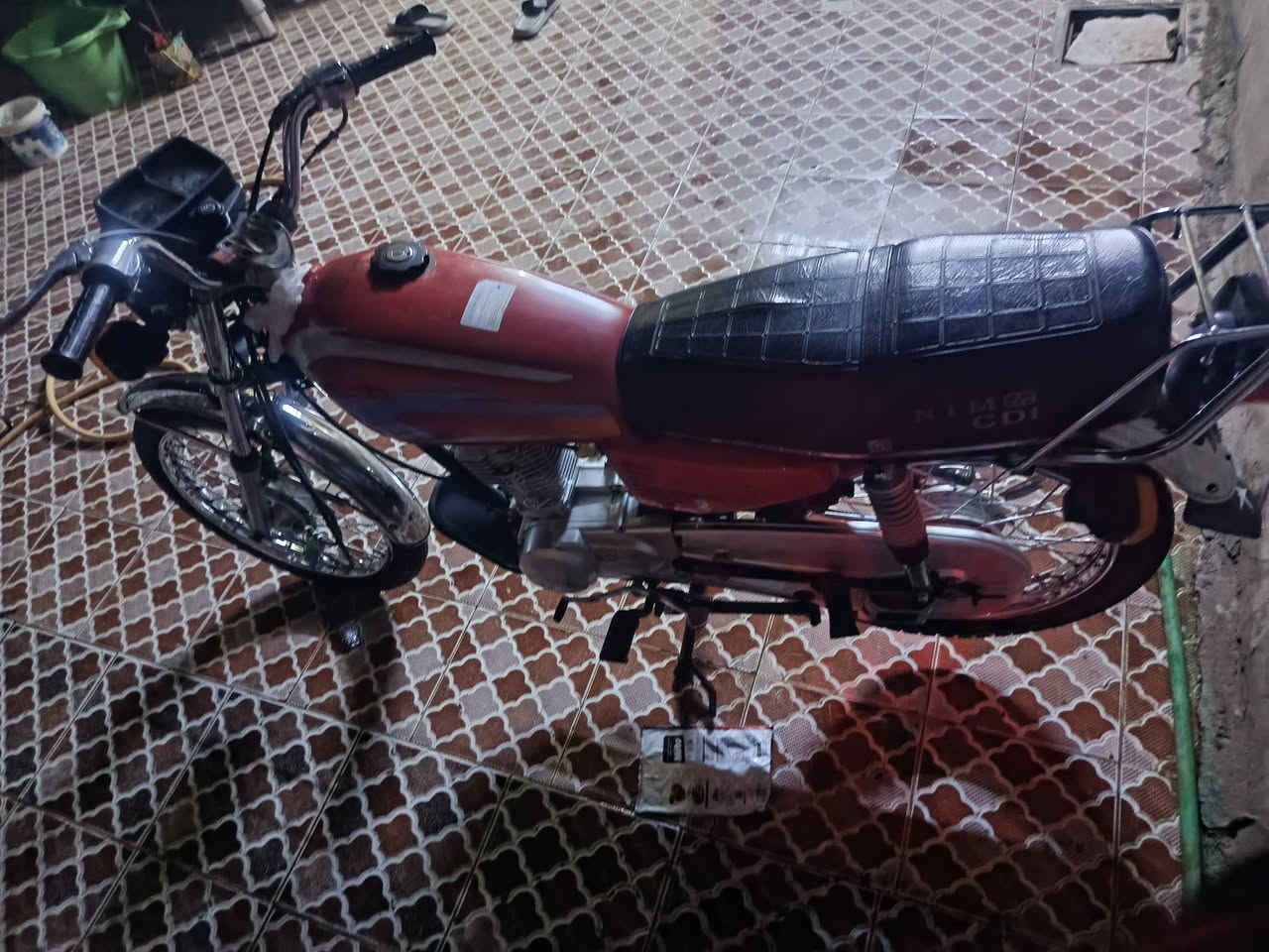سلام عليكم دراجه نامه دراجه طالع نهايته 23محسوبه ال 24برغي ما مفتوح وكاله الاوراق سكنر سعر 700بيه مجال قليل مكانه الديوانية شارع 30رقم الهاتف  ***********
