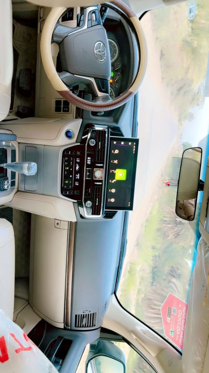 لاندكروز جيهان 2021 محرك 6 مكفوله 8 ايرباك كشن 3 دكم وباقي موصفات لاندكروز المعروفه للبيع السعر 530 وبيهه مجال قليل رقم اربيل الدولي باسمي السياره كارتون
***********
***********
