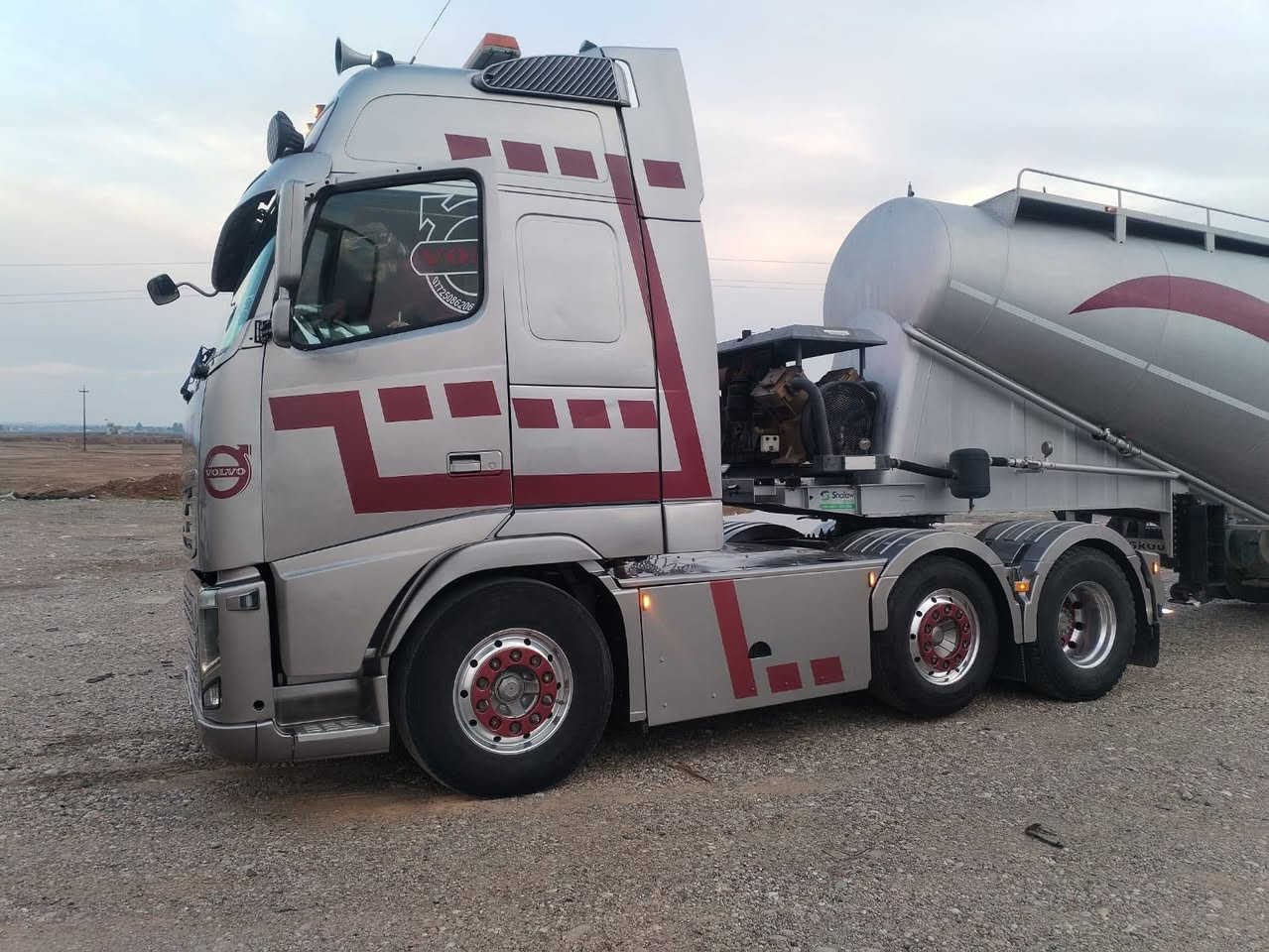 للبيع فالفو موديل 2011

حجم محرك // 500

گير اوتوماتيك 

سنگل امامي // قماره اربع خطوط

داخل ديسكو // ثلاجه // مبرده

سايلو شلاو // 2023

تخم تاير + تخم ويل كروم

سنويه جديده 

السياره موجوده في كركوك 

رقم صاحب السياره

***********
