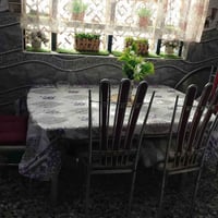 طاولة جام • ٦ كراسي