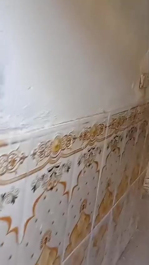 بيت رحن 75متر بحي الغدير بشارع ب15***********
