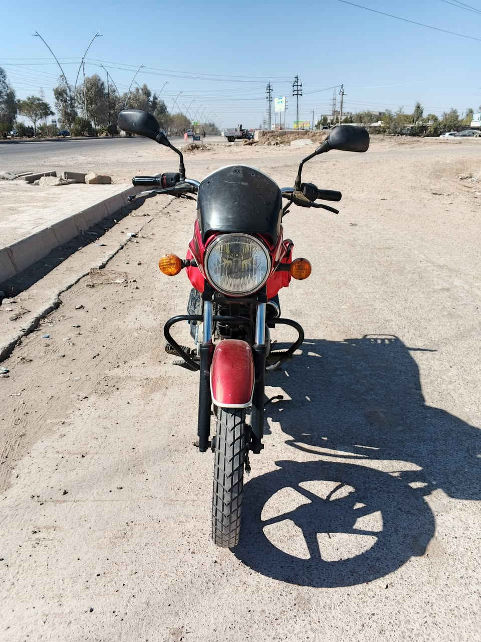 سلام عليكم
دراجة بوكسر للبيع موديل 2020 كامل مرقم سنويه مكاني ديالى بعقوبه تقاطع القدس سعر 1250 للاتصال ***********
