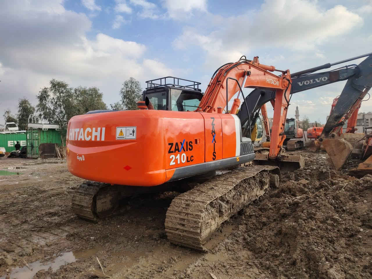 للبيع
حفاره هيتاشي زت ثري رقم نينوى اجنبي
موديل ٢٠١٤ حجم ٢١٠يلسي ٨رولات
٩٠٠٠ الف ساعة مشتغله
٤٥٠ورقة بيها مجال
مكان موصل صناعة الكرامه
***********) (***********
