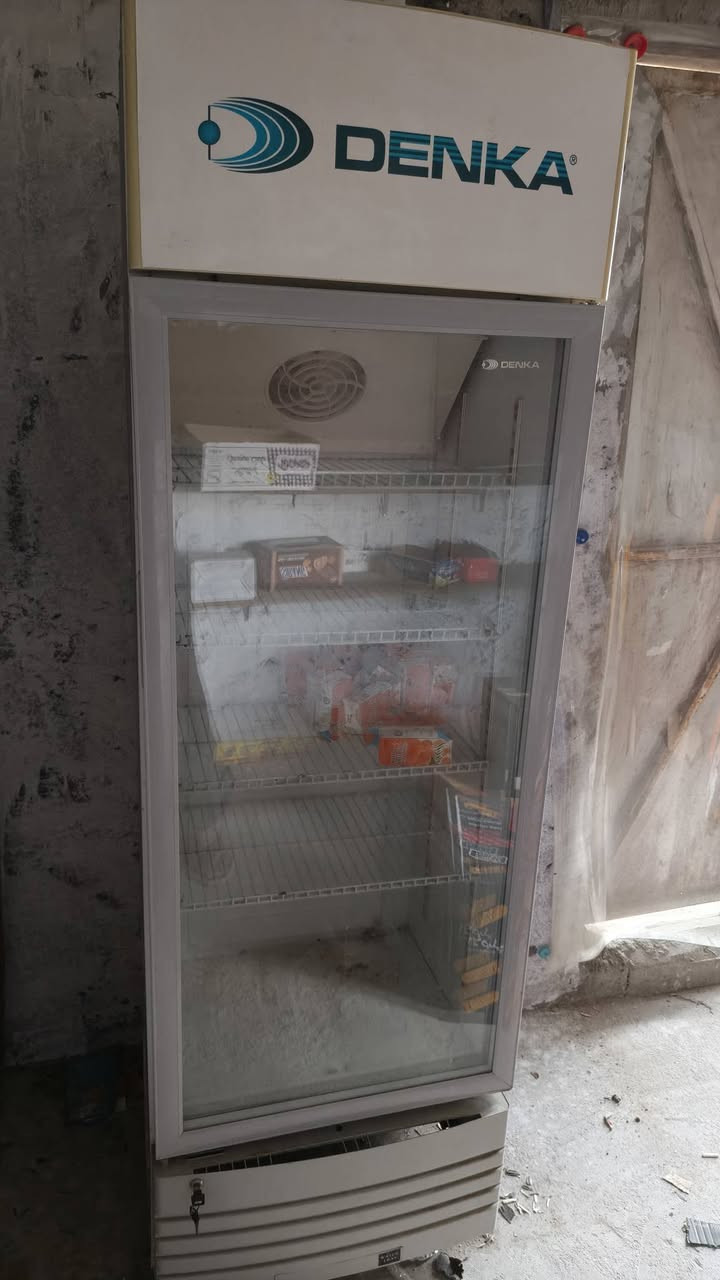 عارضه اسواق للبيع السعر 300جديده واستعمال 3اشهر تقريبا


**إذا كنت صاحب هذا الإعلان وتريد حذفه لأي سبب، رجاءا أرسل رسالة إلى الدعم الفني**