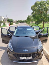 اسكيب تيتانيوم • 2.0T توربو • ٢٠٢١