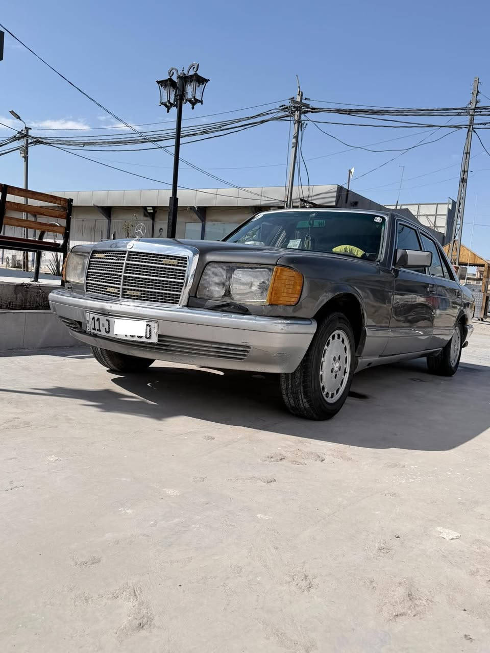 للبيع موديل ١١٨٩
رقم جديد انكليزي  رقها بغداد 
رعيها بلنجف  اوجهك ويا  والسيارة بلنجف موجود 
محرك بيها ٣٠٠  وكير جديد  
السياره يحتاجلها ترتيبات 

*********** اتصل ع خط او واتساب ع فيس ماموجود وخادم
