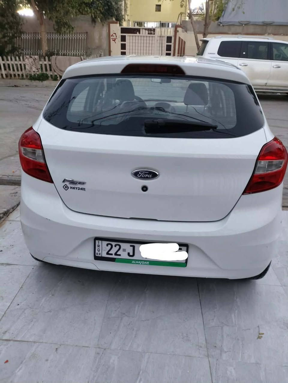 سلام علیکم للبيع سياره فورد فيجو 2018 گير اوتو مكينه 16بدون توربو المرغوب سنويه جديد نافذه لغاية 2028/3/20
سياره بي جامرلغ سائق مبدل تجاري وباب سائق صبغ بدون دواخل تايرات جديده رقم اربيل شرط تحويل وغرامه
وكير محرك بشرط داخلها نضيف جدا 
 السعر 90وبي مجال عنوان السياره كركوك تواصل على الرقم *********** كركوك, العراق
