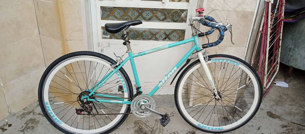 C700للبيع
ماركة Alton
صناعة كورية جنوبية 
معدنة المنيوم 
حجم 27
مجمع بولبرن 
كير امامي 3سرع 
كير خلفي 7سرع 
بريك امامي وخلفي 
نضافتة 95٪
سعرة 115وبي مجال 
مكاني بغداد الزعفرانية 
***********
