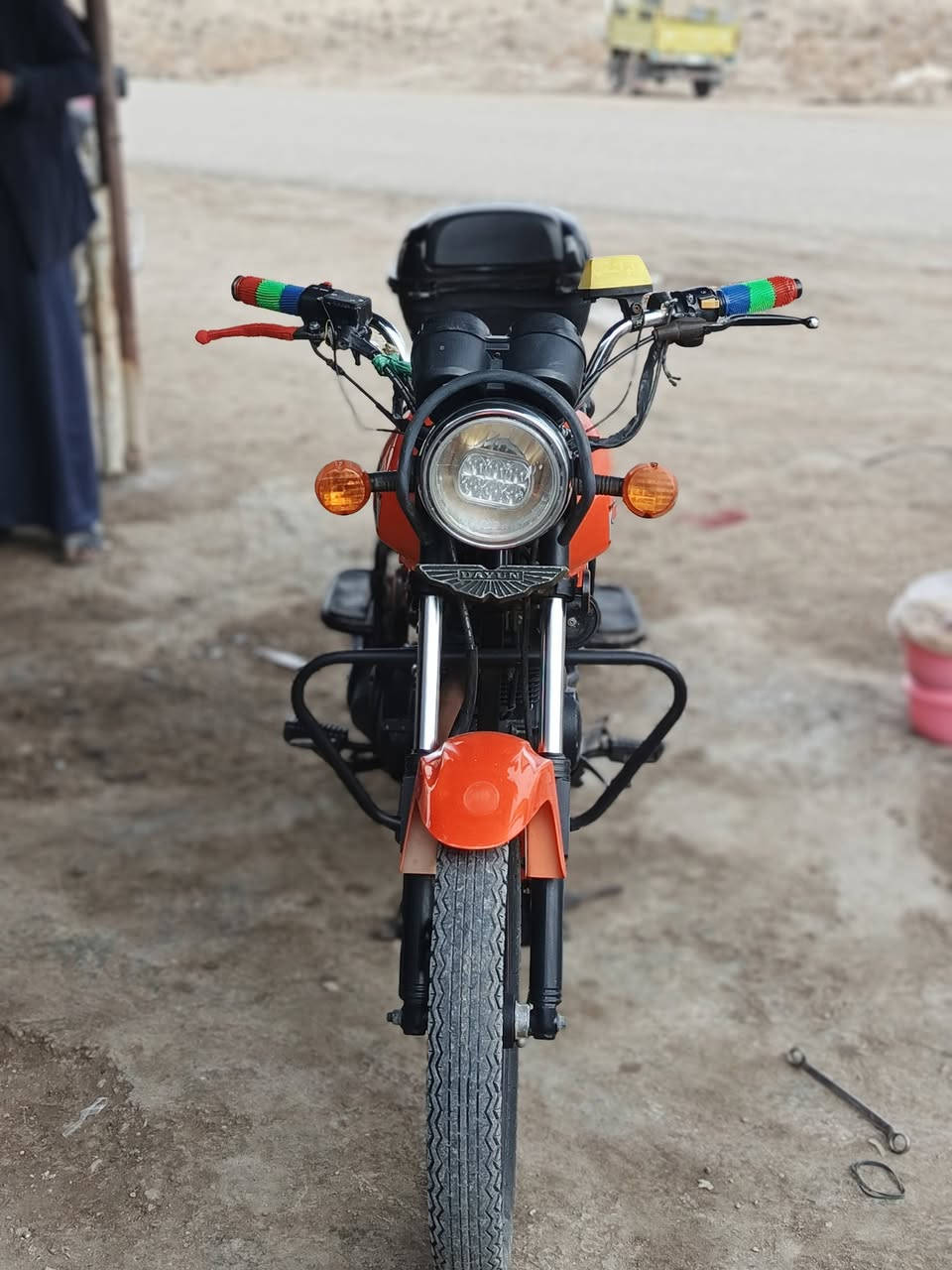 سلام عليكم دراجة دايون (للبيع)موديل 2023 ارواق سكنر  دراجه خير من الله ومكفوله من كلشي محرك مامفتوح اكهربائيات شغاله كلها السعر (مليون و125) وبيها مجال عنوان حله الحمزه الغربي الغزالي للاتصال ‏‪***********‬‏اتصل وبيك خير وتدلل
