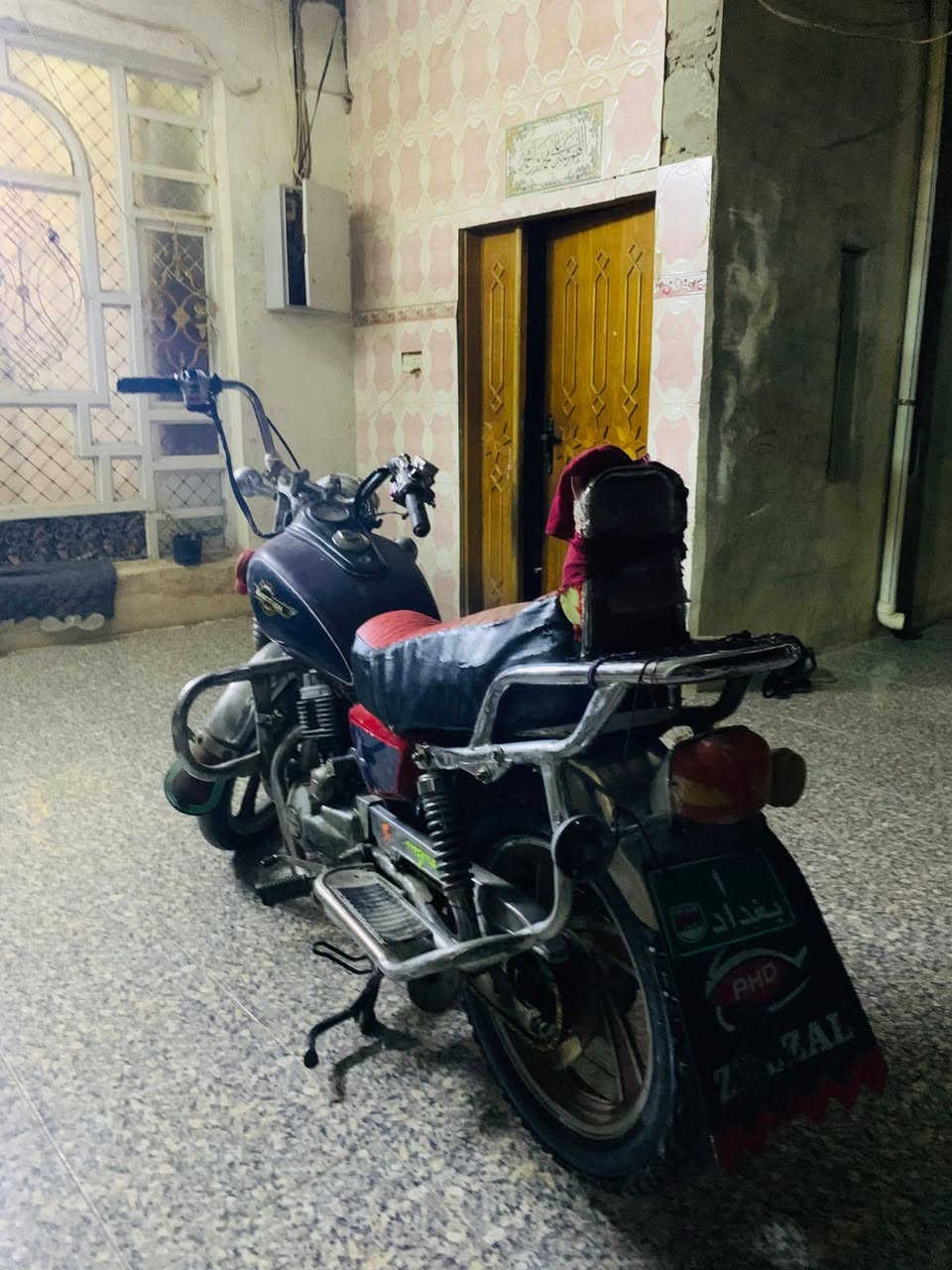 سلام عليكم موطور جني شغال كهربايات كلهه شغاله نكره سلف نظافه فول محرك شرط /رقم الهاتف : *********** سعر عل اتصال
