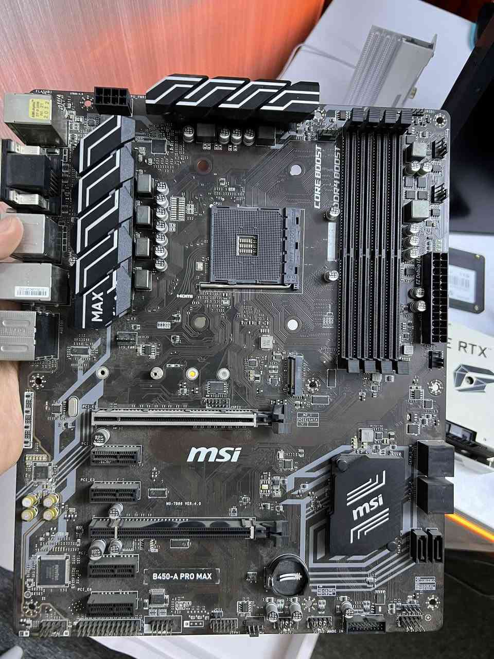 السلام عليكم
قطع للبيع
 
32GB DDR5 RAM (16*2) 6000Hz
مستخدم كلش قليل ونظيفات
450 الف 

مذربورد b450 
msi A pro 
75 الف 

كيس ابيض نظيف يجي ويا ٤ فانات وتحكم rgb 
70 الف 

كيس اسود مال msi بي ٣ فانات 
45 الف 

اي استفسار او تفاصيل اكثر عالخاص 
او رقم واتس ***********
