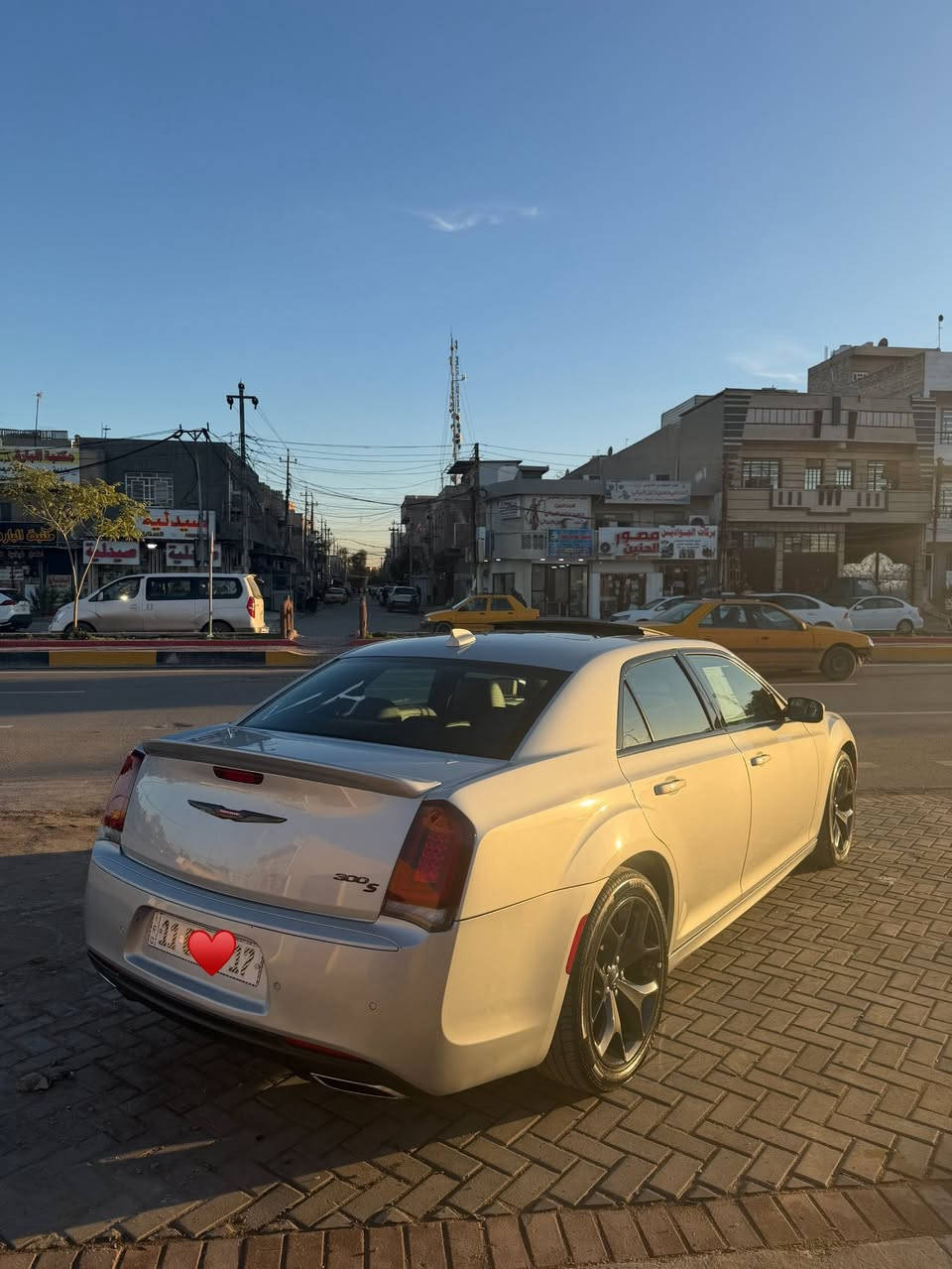 كلايسلر اوباما 2023 (S)

السلام عليكم 

موديل 23 

ماشية 35 الف 

مواصفات ال S المعروفة 

صور الحادث مرفقة في المنشور 

تبديل جاملغ + تعديل بنيد على البارد 

بدوووون صبغ 

السعر / 31،500 الف دولار يعني 315 ورقة 

للاستفسار / ***********

او / ***********
