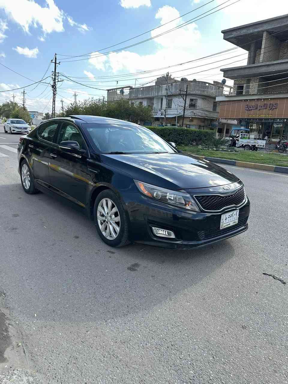 تحيه طيبه ..
كيا اوبتما 2015 فول EX 1/1 وارد امريكي حادثها جاملغ خلفي يمين وقبغ جنطه مواصل للحوض وبيها بابتين رش فقط  نفس الجه والبجم كبس 

محرك 2400

السياره فول مواصفات بصمه وبانورامه وكامره وحساسات وتدفئه تبريد بالكشن والمقود وكشنات جلد الخ ..

السياره حلوه ونظيفه ماشيه 95 الف حقيقي المحرك مفتوح  وشرط الفحص ابيع . 

تخم تاير وصدر امامي خلفي ومشط ستيرن كله جديد 

السعر 105 وبيها مجال ليحب يشرفني مكاني بالاعظميه 

للأستفسار اكثر 

 *********** وبي واتس

احمد الجبوري
