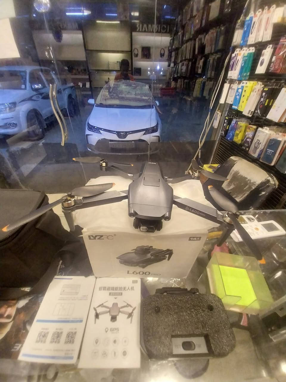درون L600برو جديده كامه ملحقات وتوصيل مجاني البيع 140الف وبيهه مجال نتصل و راسلني على الواستاب ***********
