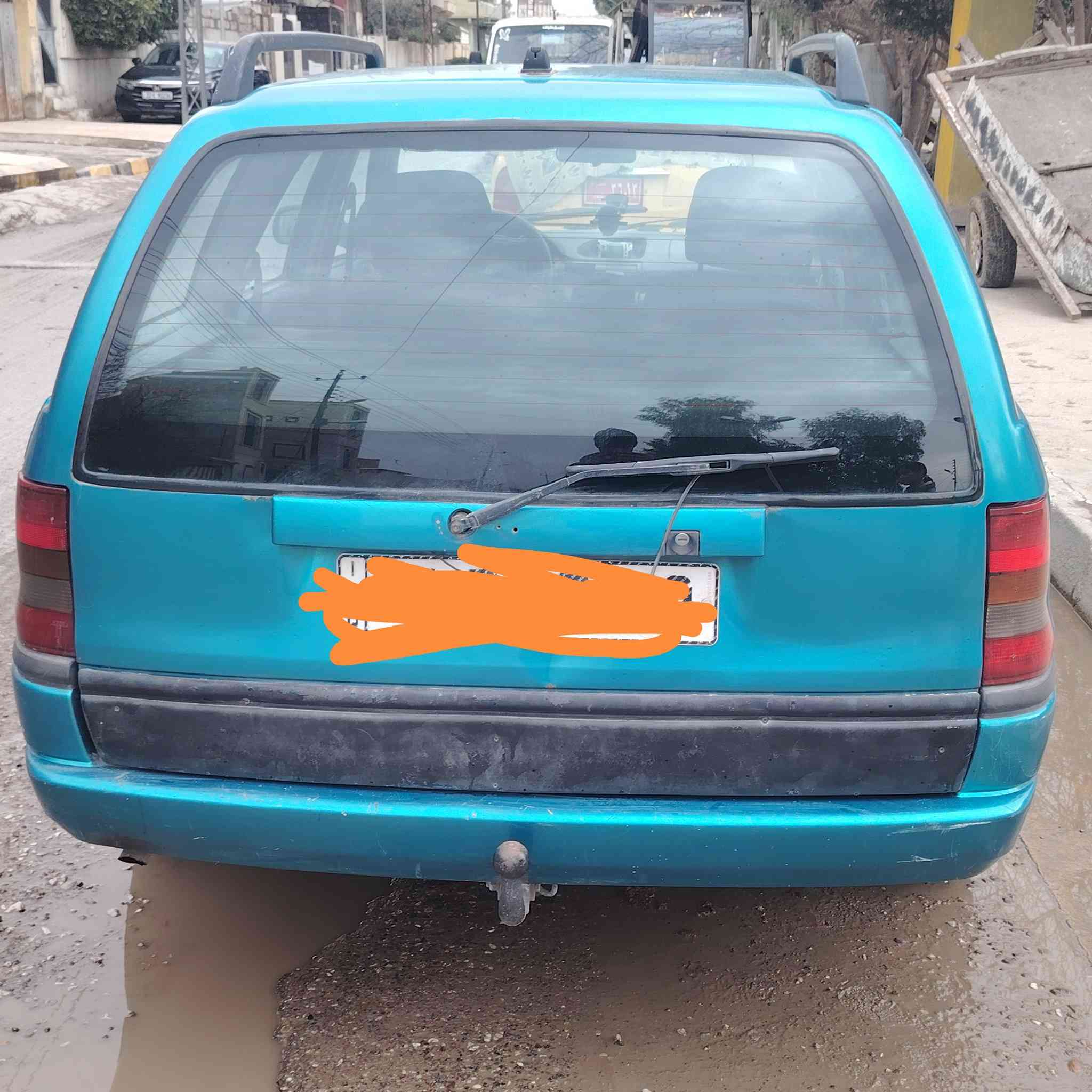 سيارة استرا موديل 93 حجم 16
مكينة وكير شرط 
السعر 58 ورقة وابي مجال قليل
للاستفسار ***********
