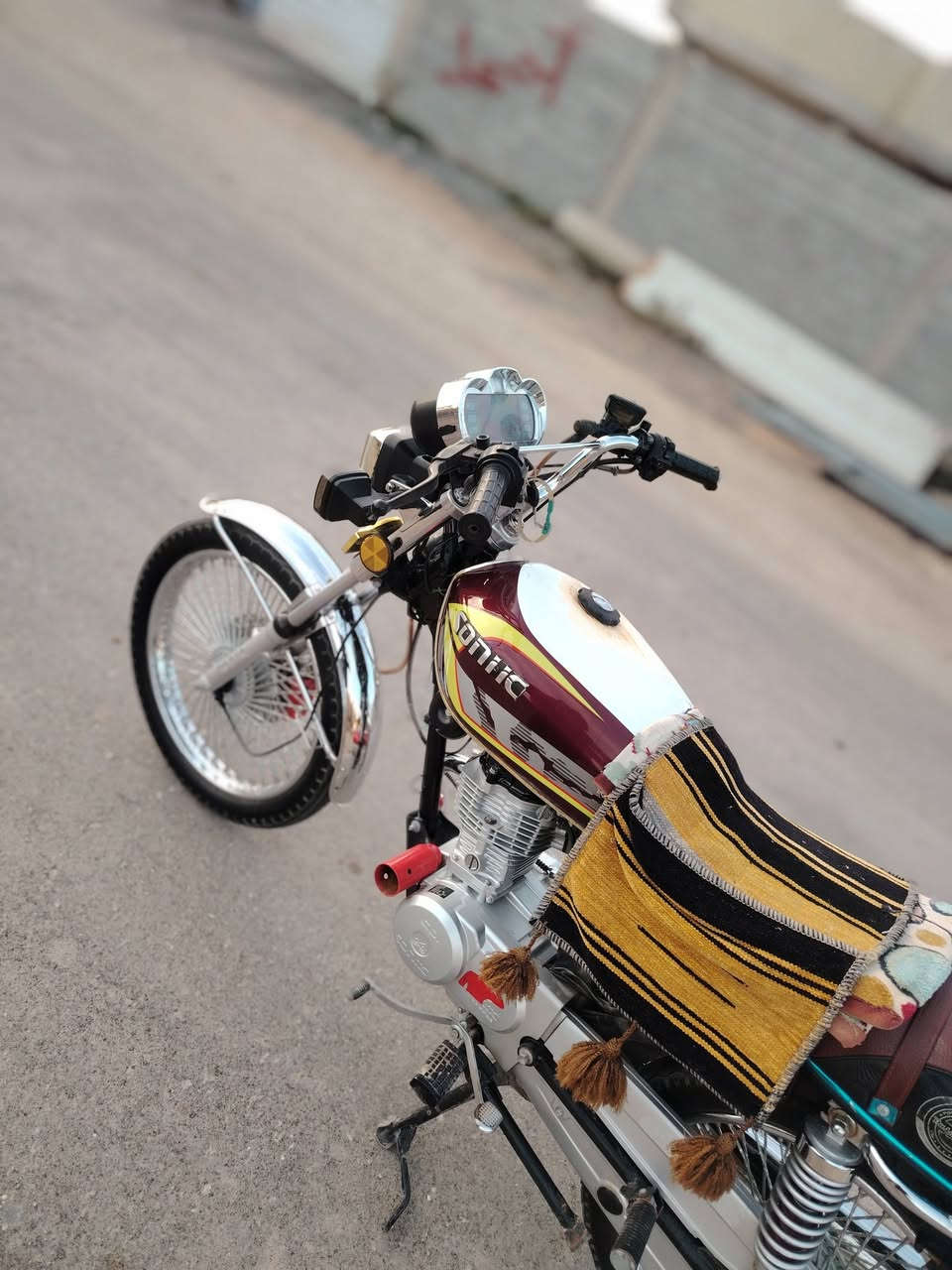 السلام عليكم ورحمة الله وبركاته دراجه للبيع تايكر اوراق استنساخ موديل ٢٠٢٤ دراجه شغاله من كهربائيات كلشي شغال المكان كربلاء الحسينيه قرب جامع الإمام زين العابدين الشراي يتصل على الرقم ***********
