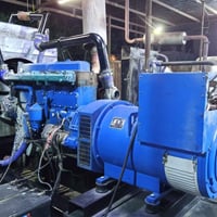 سكانيا ١١٣ بم ٨٨ ستندر لاصرف ولابخار توليد ٢٥٠ كيفي ستندر   راديتر جدي...