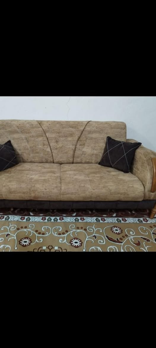 تخم قنفات  مع خمسه طبلات مع باترينا مع تحفيات  السعر مليون 150 الف  لاستفسار 📞***********
