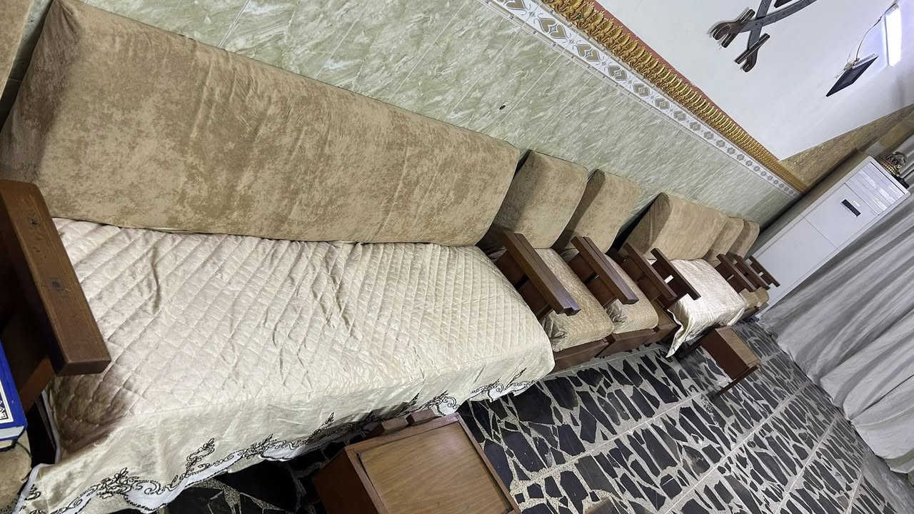 تخم  صاج درجه اولى للبيع. السعر250 مستعجل
مع ثلاث طبلات عنواني بغداد الامين الثانيه رقمي ***********
