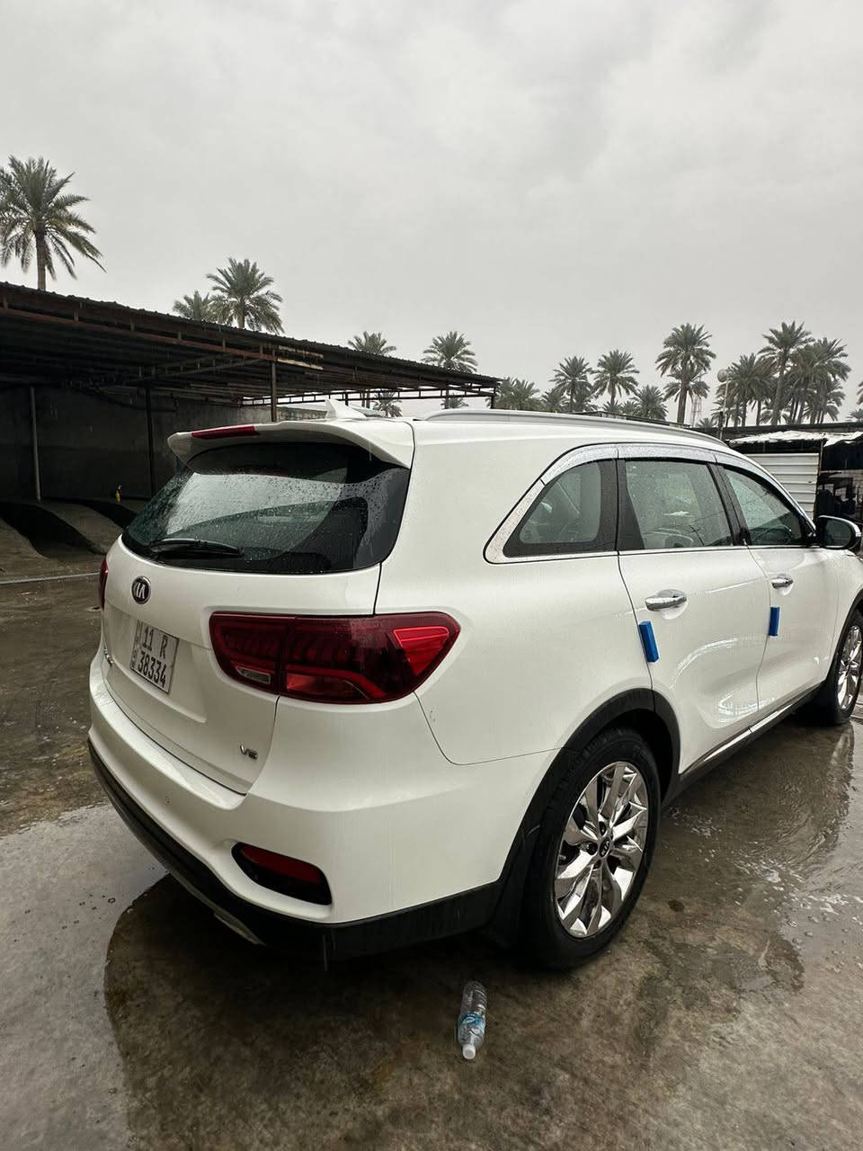 السلام عليكم 
عيد مبارك عليكم وعلى امة محمد
سورنتو 2019 وارد خليجي
ماشيه:119الف
موصفات:بصمه كشنات جلد +كهرباء  شاشه صندوق كهرباء 3انضمت قياده مري شفط 7راكب تحكمات ستيرن جهتين.     LEDنهاري +LED ضبابي  + دوشمة كشنات جديده 
الميكانيك: محرك كير صدر كله مكفول شرط تخم تاير جديد 
رقم بغداد الجديد شرط تحويل 
مكانهة بغداد الدوره 
السعر/248$
غير متواجد ع الخاص للاستفسار هاتف /***********
