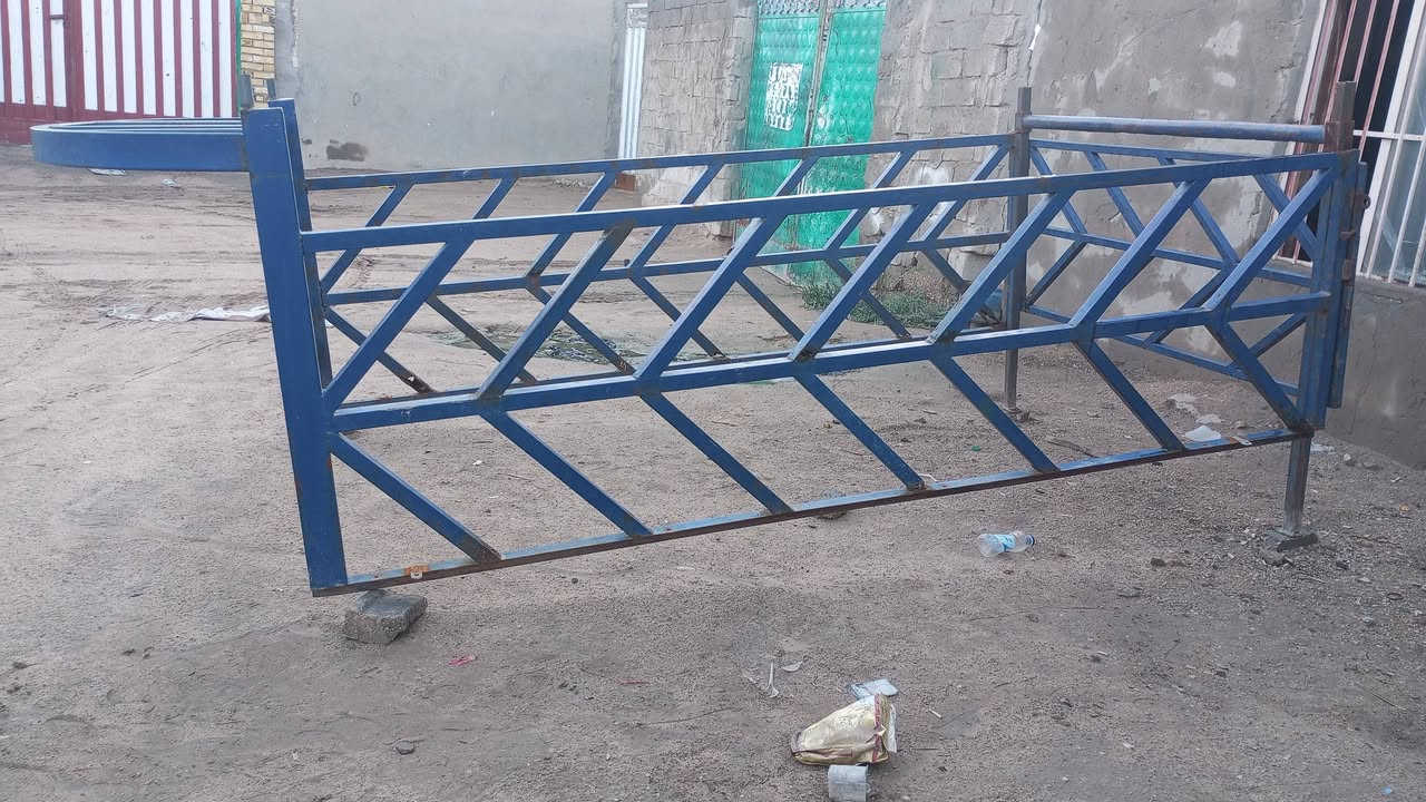 السلام عليكم
للبيع سقيفة تفصال جديد درجه أوله مال مخضر. +. محجر كيه 7جنكال بيه بعض الخياسات العنوان نجف التواصل عله الرقم ***********
