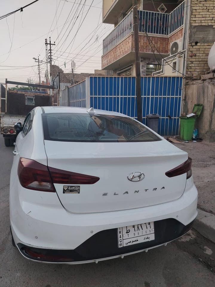 النترا خليجي 2019 
مكينة كير مكفولات السيارة مكفولة ماعدا هاي الطخة حتى مامصلحها على حطتها تخم تاير جديد. تبريد صدر امامي خلفي مابيها اي نقص الشراي يتصل 
***********
